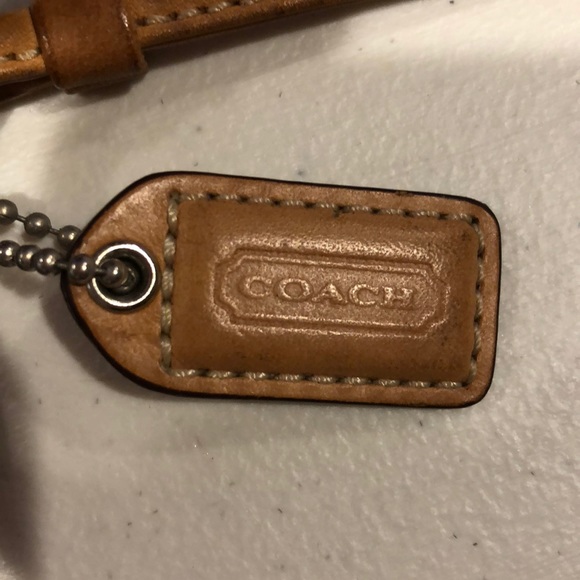 Coach wristlet - Picture 2 of 2